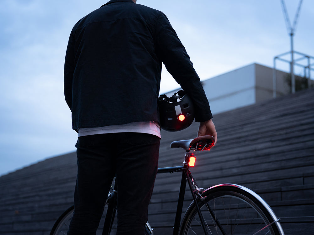 VIOO magnetic clip-on helmet mount (lights not included)