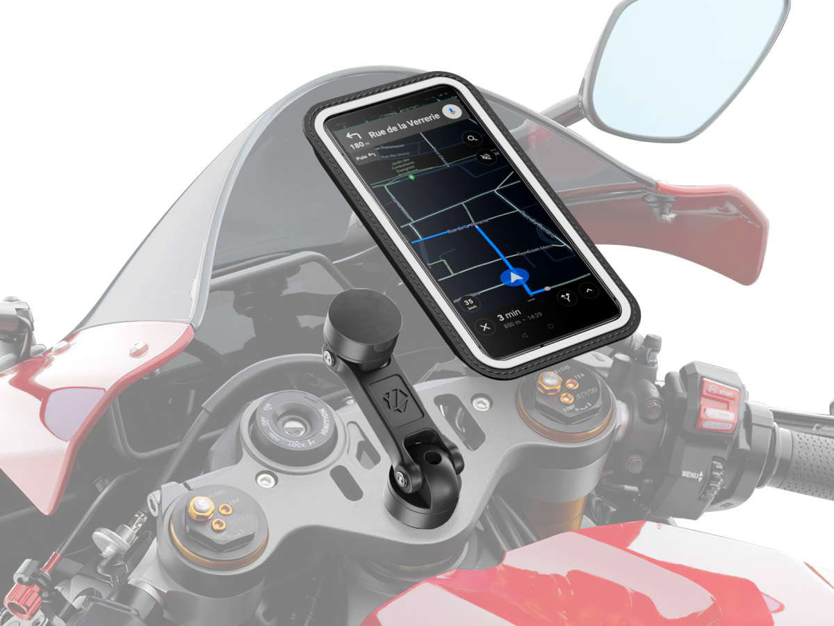 Moto shop 35 - Montage support smartphone Quad Lock sur la